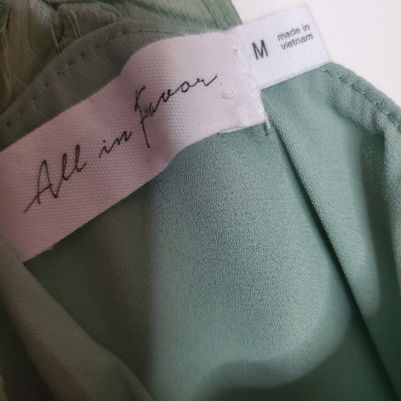 All In Favor Pine Floral Stella Mini Dress Size Medium - Picture 8 of 12